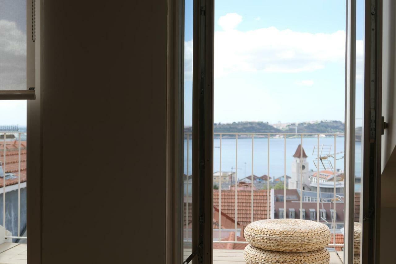 Appartement Casas Na Portuguesa - Bica Chiado à Lisboa Extérieur photo